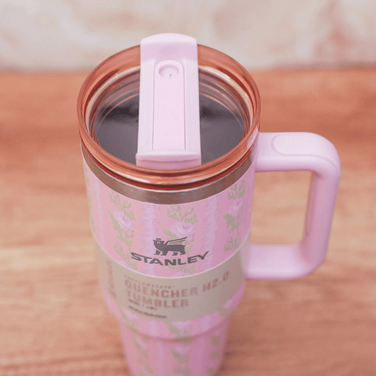 Stanley Quencher H2.0 Tumbler 1.18L – Pink Floral Limited Edition, Double Wall Vacuum Insulated Stainless Steel Mug with Handle & Straw